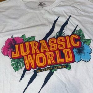Universal Studios Jurassic World White Short Sleeve T-Shirt (X-SMALL)
